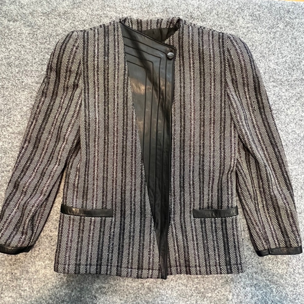 Jenny Vintage  Blazer Womens 6‎ Black  Leather Trim Asymmetrical Button